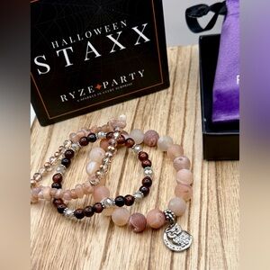 NWT Ryze Party Halloween Staxx “Hoo Dat” Red Tigers Eye & Sunstone Owl Charm